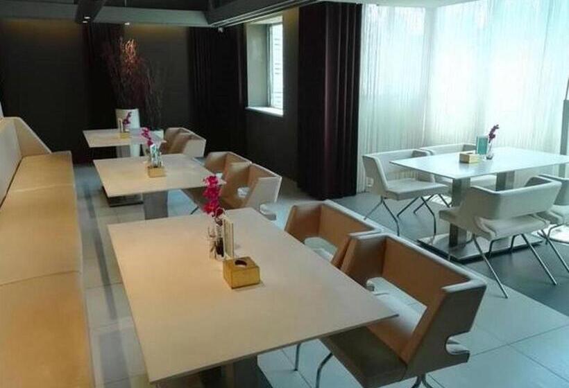Отель Jinjiang Inn Zigong Tongxing Road Branch