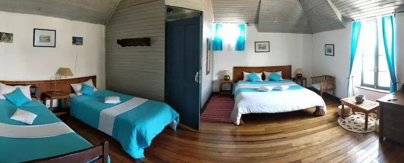 هتل Le Trianon