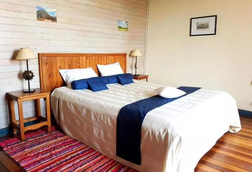 هتل Le Trianon