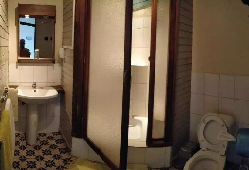 هتل Le Trianon