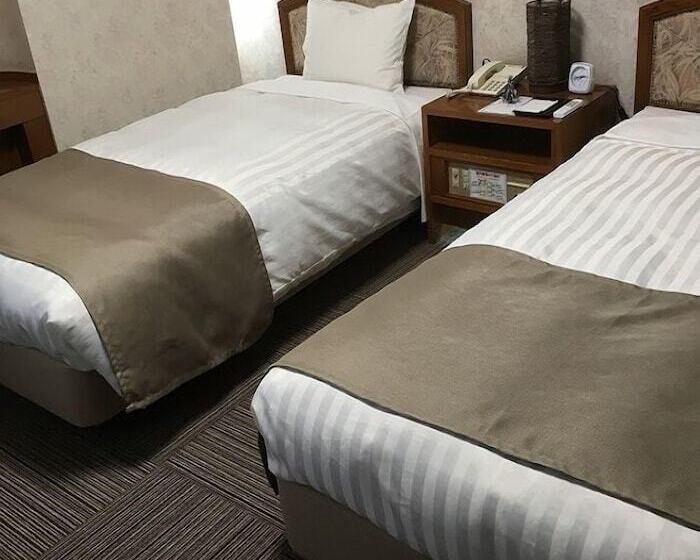 酒店 Shinmatsudo Station