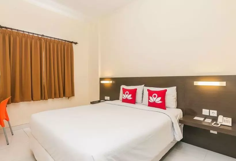 ホテル Zen Rooms Legian Sri Laksmi