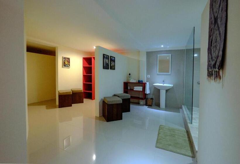 Le Mirage Villa Santai