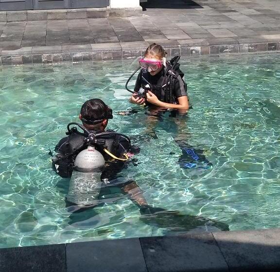 Le Mirage Villa Santai