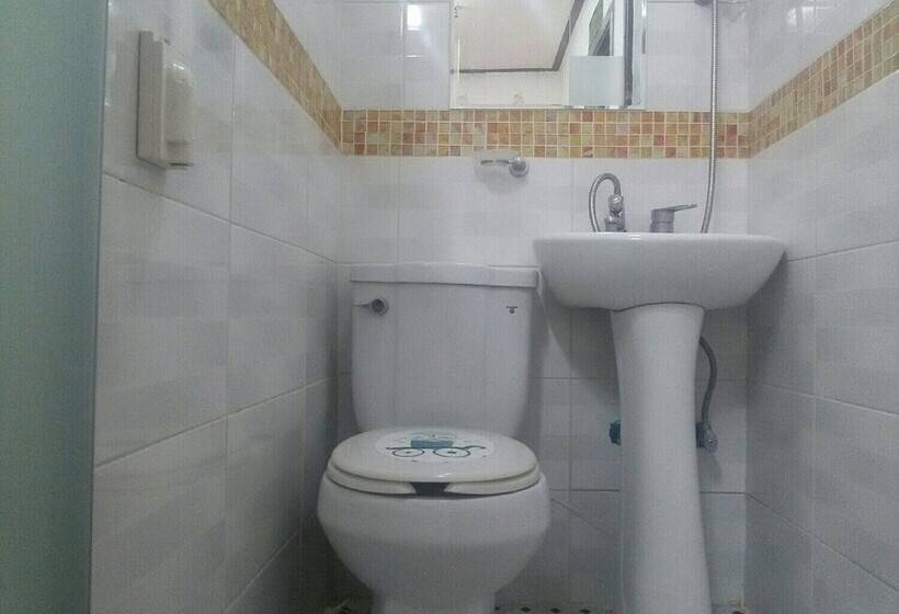 Retkeilymaja Jukjeon Guesthouse Iwantlivingtel