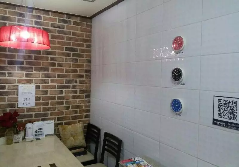 ユースホステル Jukjeon Guesthouse Iwantlivingtel