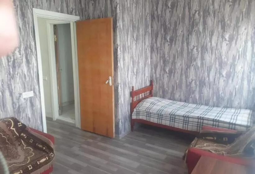 هاستل Sevan Writers House