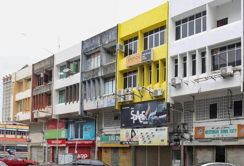 Hospedaria Spot On 89795 The Space Inn