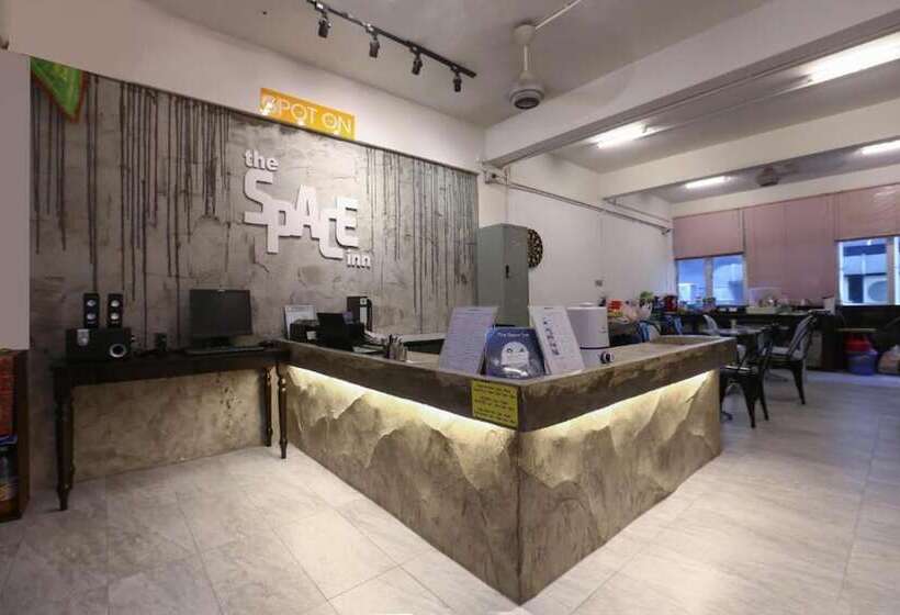 Hospedaria Spot On 89795 The Space Inn