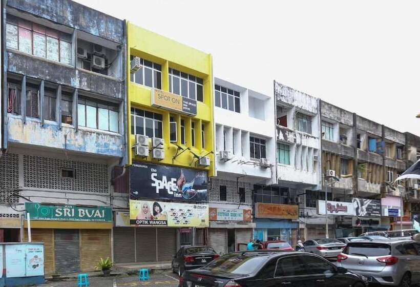 Hospedaria Spot On 89795 The Space Inn