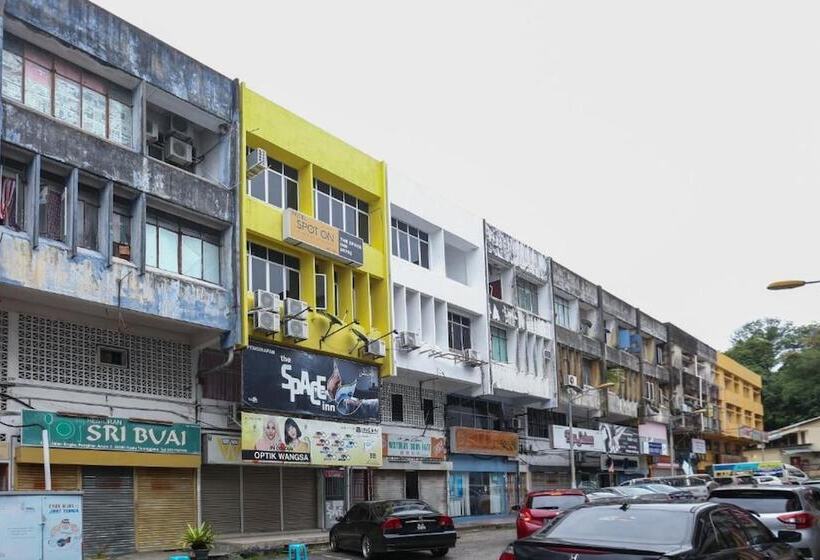 Hospedaria Spot On 89795 The Space Inn