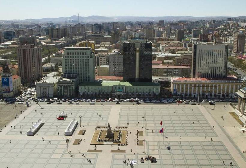 هتل Khuvsgul Lake