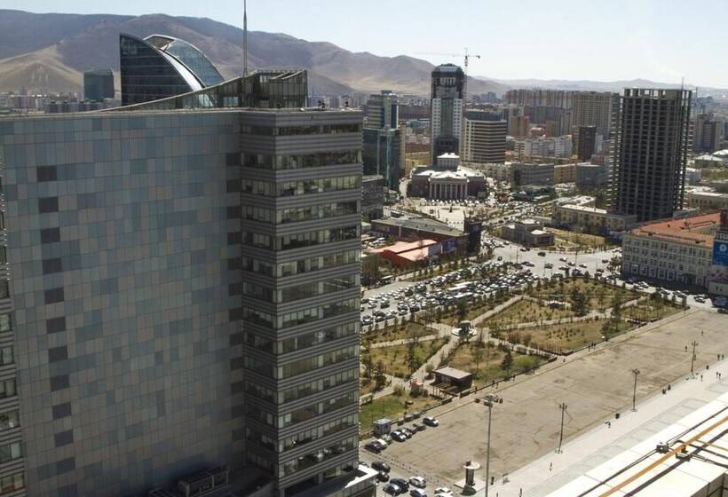 هتل Khuvsgul Lake