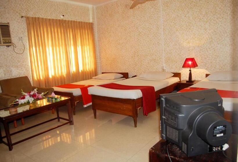 هتل Swiss Garden International