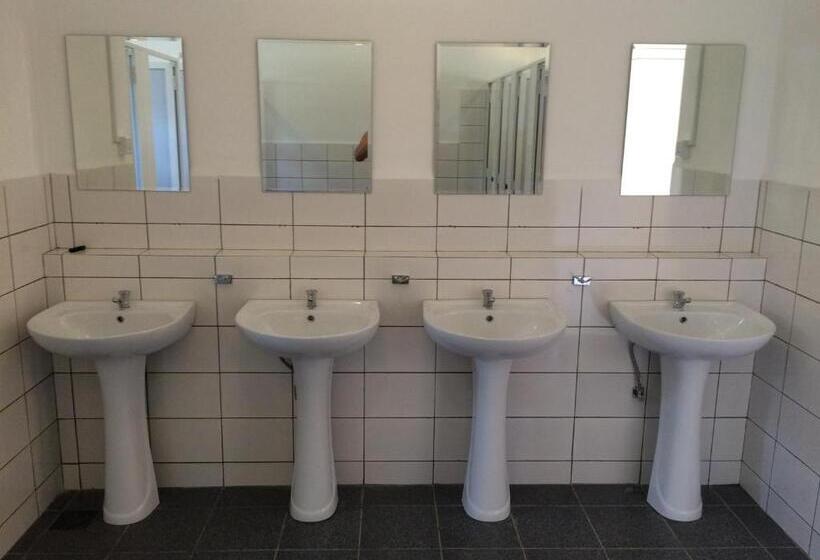 Resort The Long Hostel