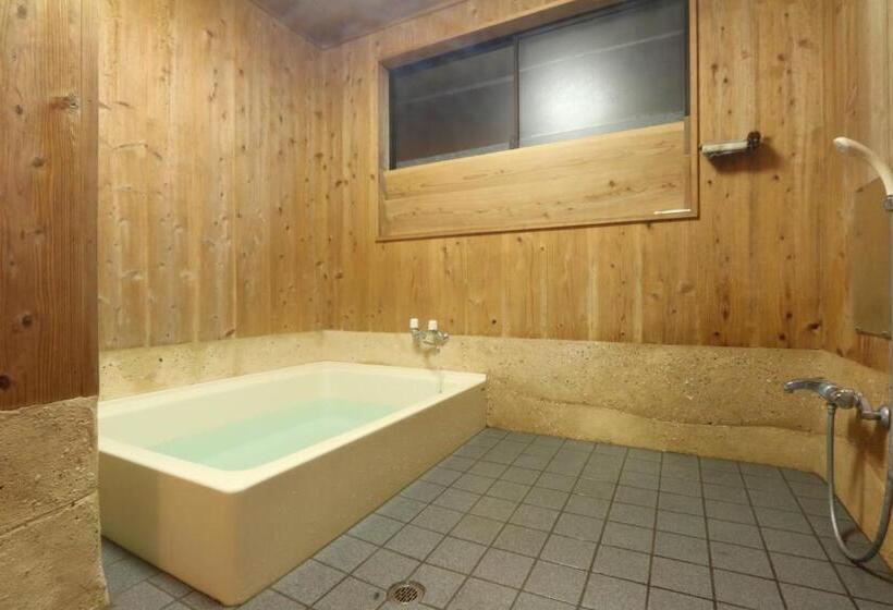 旅館 Tanegashima Minshuku Yuyu