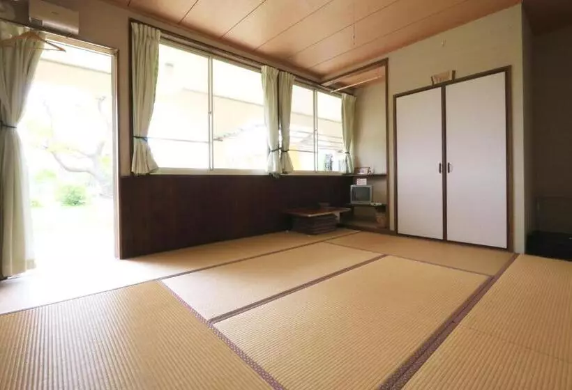 旅館 Tanegashima Minshuku Yuyu