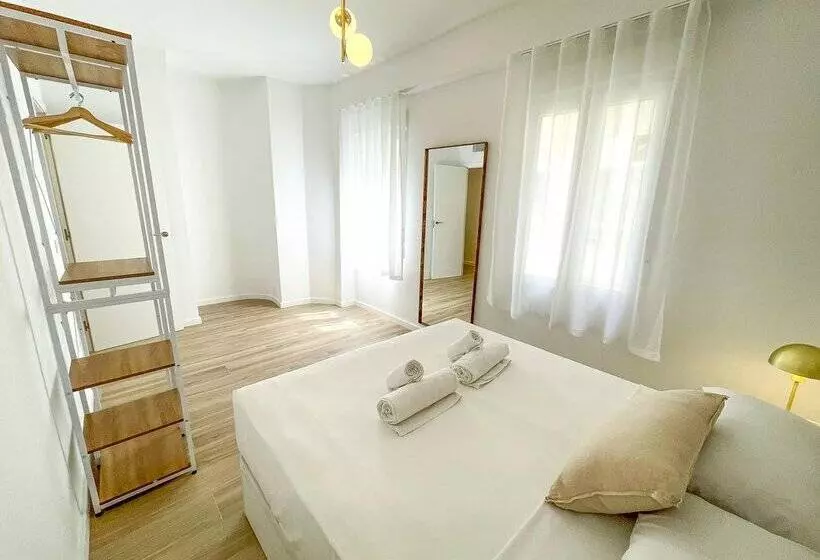 Apartamentos Zaragoza Gran Via 3000
