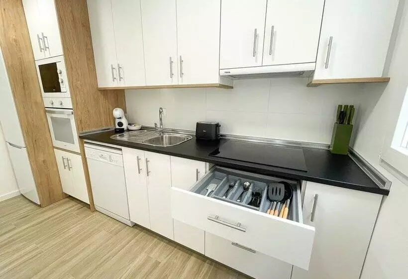 Apartamentos Zaragoza Gran Via 3000