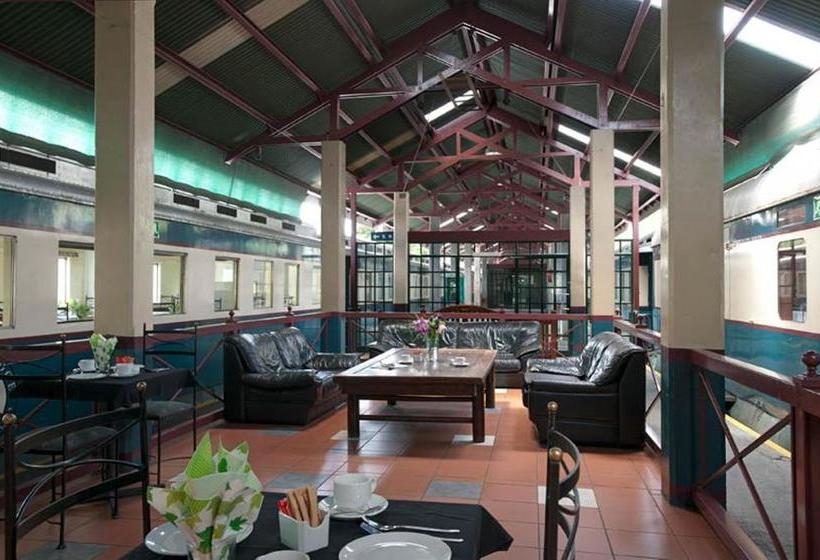 هاستل Train Lodge