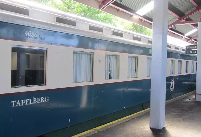 ユースホステル Train Lodge