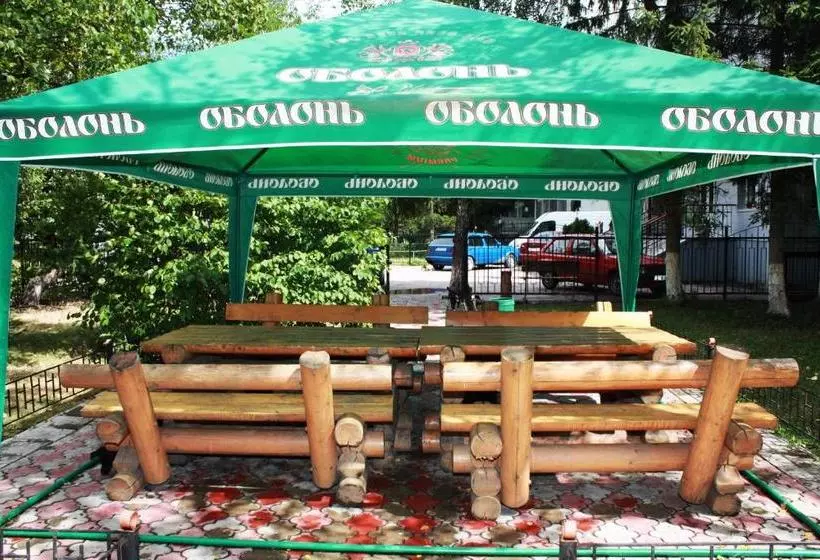 Retkeilymaja Vydubychi