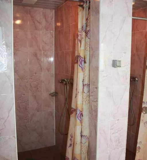Retkeilymaja Vydubychi