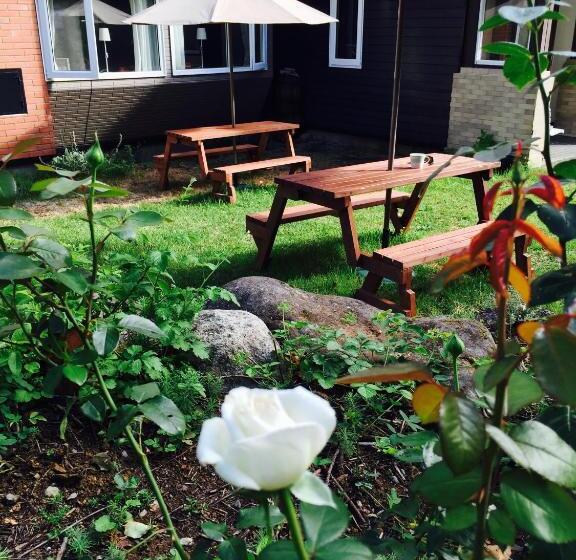 住宿加早餐 White Rose Inn