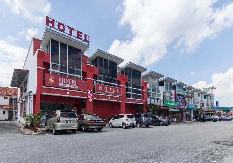 בית מלון כפרי Adiff Palace