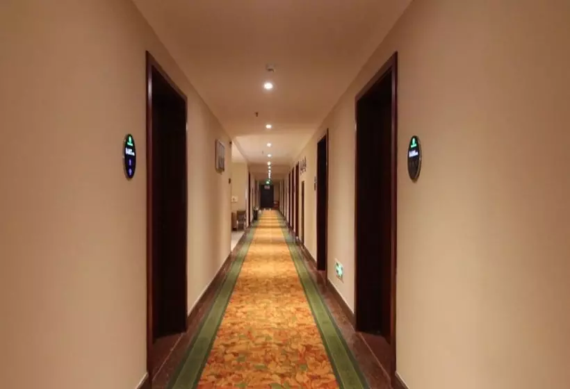 ホテル Greentree Inn Jiangsu Zhenjiang Jurong Yalong Business