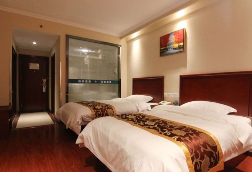 Отель Greentree Inn Jiangsu Zhenjiang Jurong Yalong Business