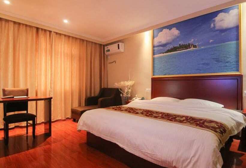 Отель Greentree Inn Jiangsu Zhenjiang Jurong Yalong Business