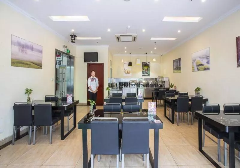 ホテル Greentree Inn Xinghua Middle Yingwu Road Express