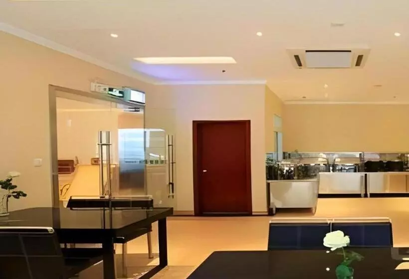 ホテル Greentree Inn Xinghua Middle Yingwu Road Express