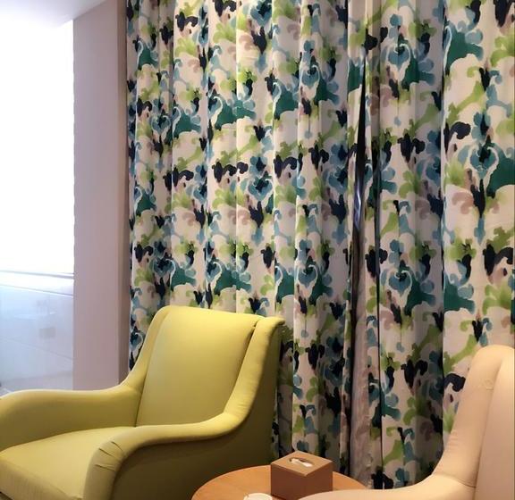 ホテル Scenery  Luoyang