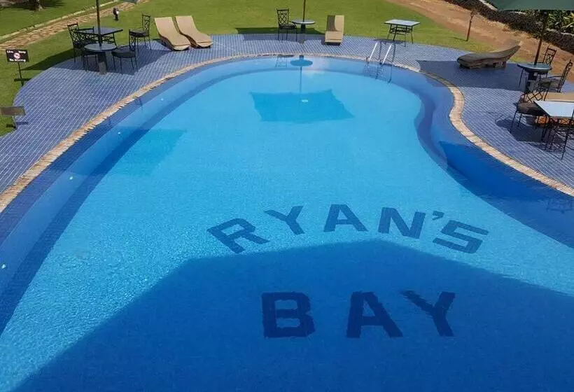 ホテル Ryans Bay