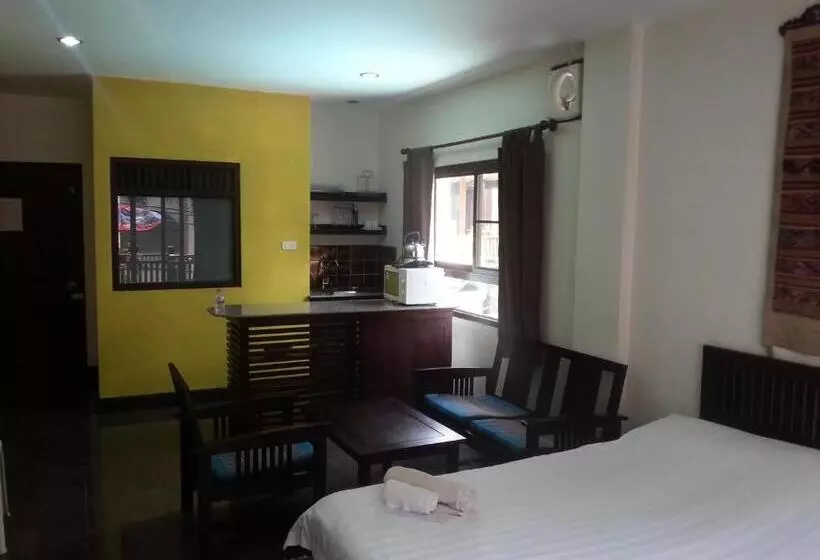 ユースホステル Faa Apartment