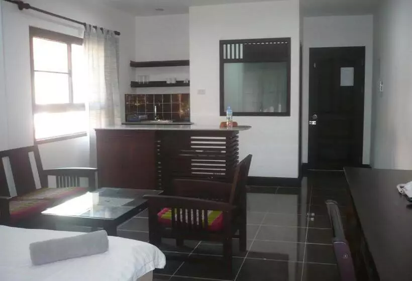 ユースホステル Faa Apartment