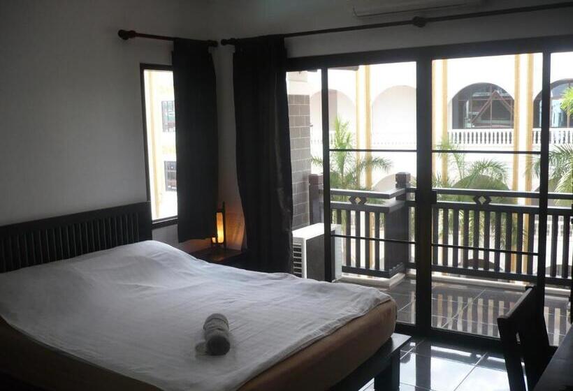 הוסטל Faa Apartment