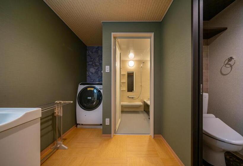 旅馆 Residence Hotel Takayama Station