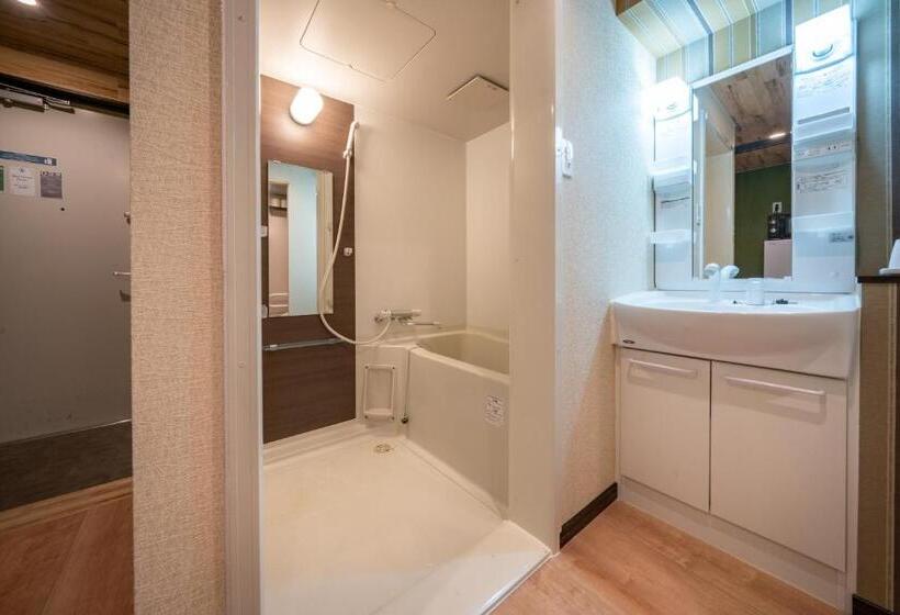 旅馆 Residence Hotel Takayama Station