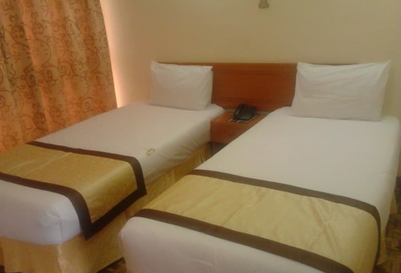 تختخواب و صبحانه Golden Gates