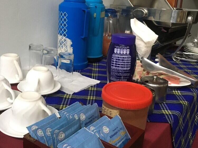 민박 Kutetere Motel