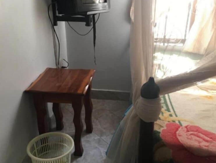 민박 Kutetere Motel