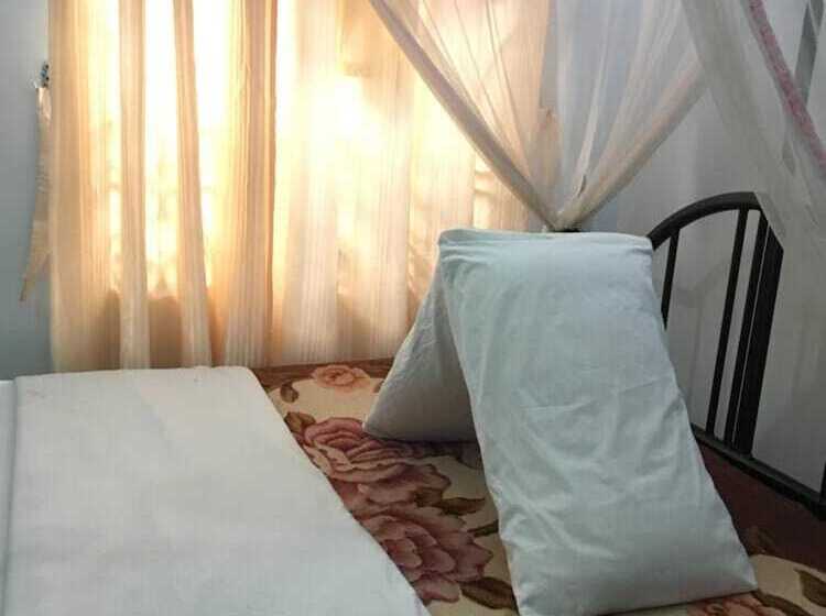 민박 Kutetere Motel