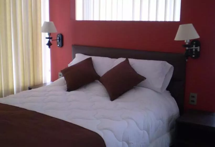 مسافرخانه Bolivian Rooms & Suites