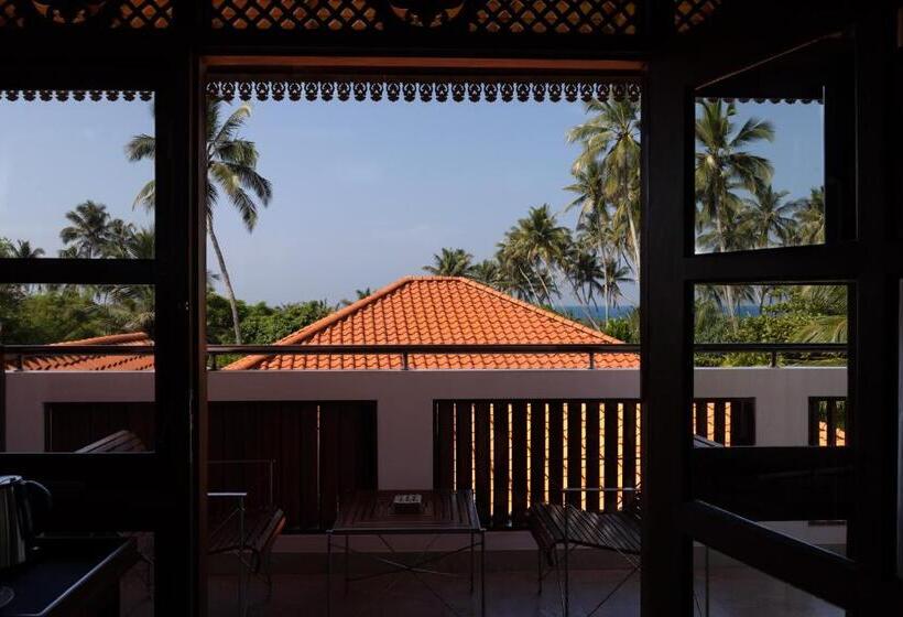 בית מלון כפרי Amal Beach