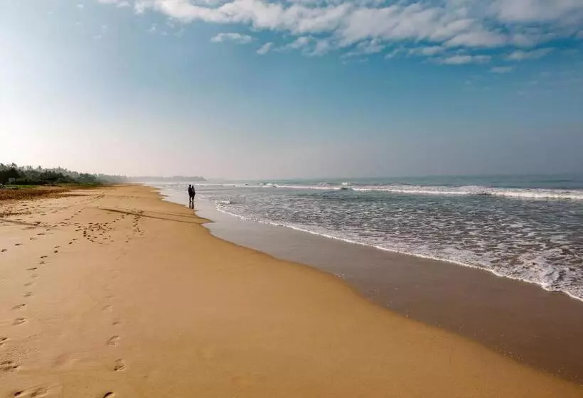 ホテル Amal Beach