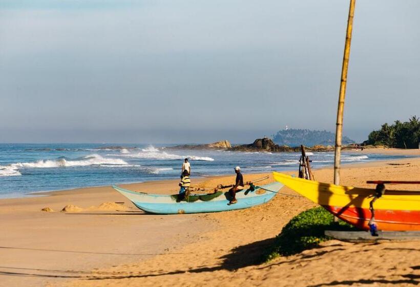 בית מלון כפרי Amal Beach