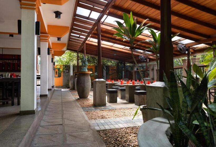 בית מלון כפרי Amal Beach